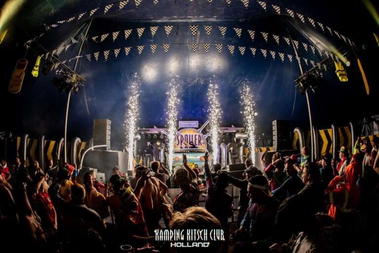 Kamping Kitsch club stage sound & light proudly powered by Pro-Store