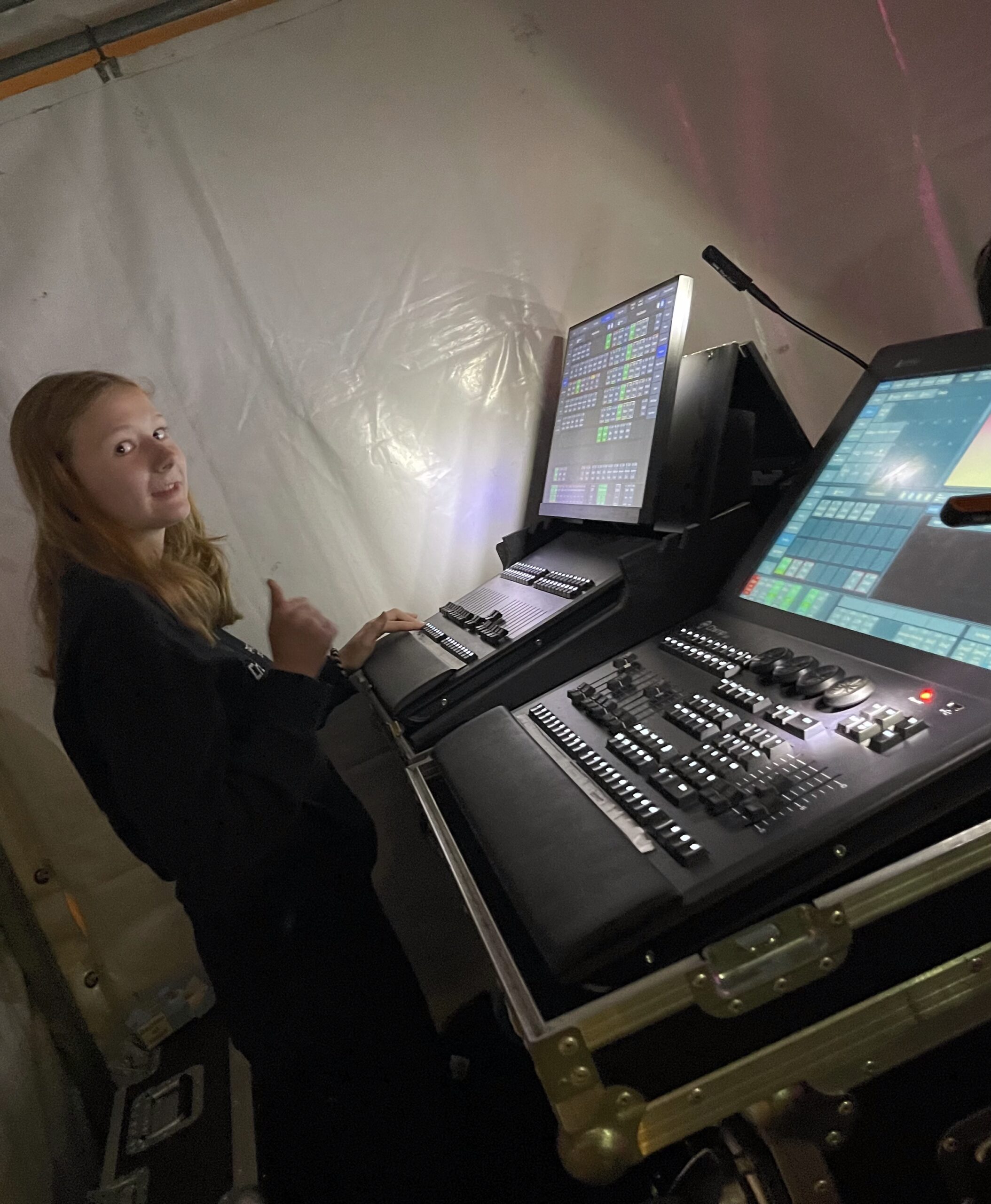 Light Tech